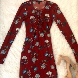 I’m selling pretty clothes for hot prices 😘❤️